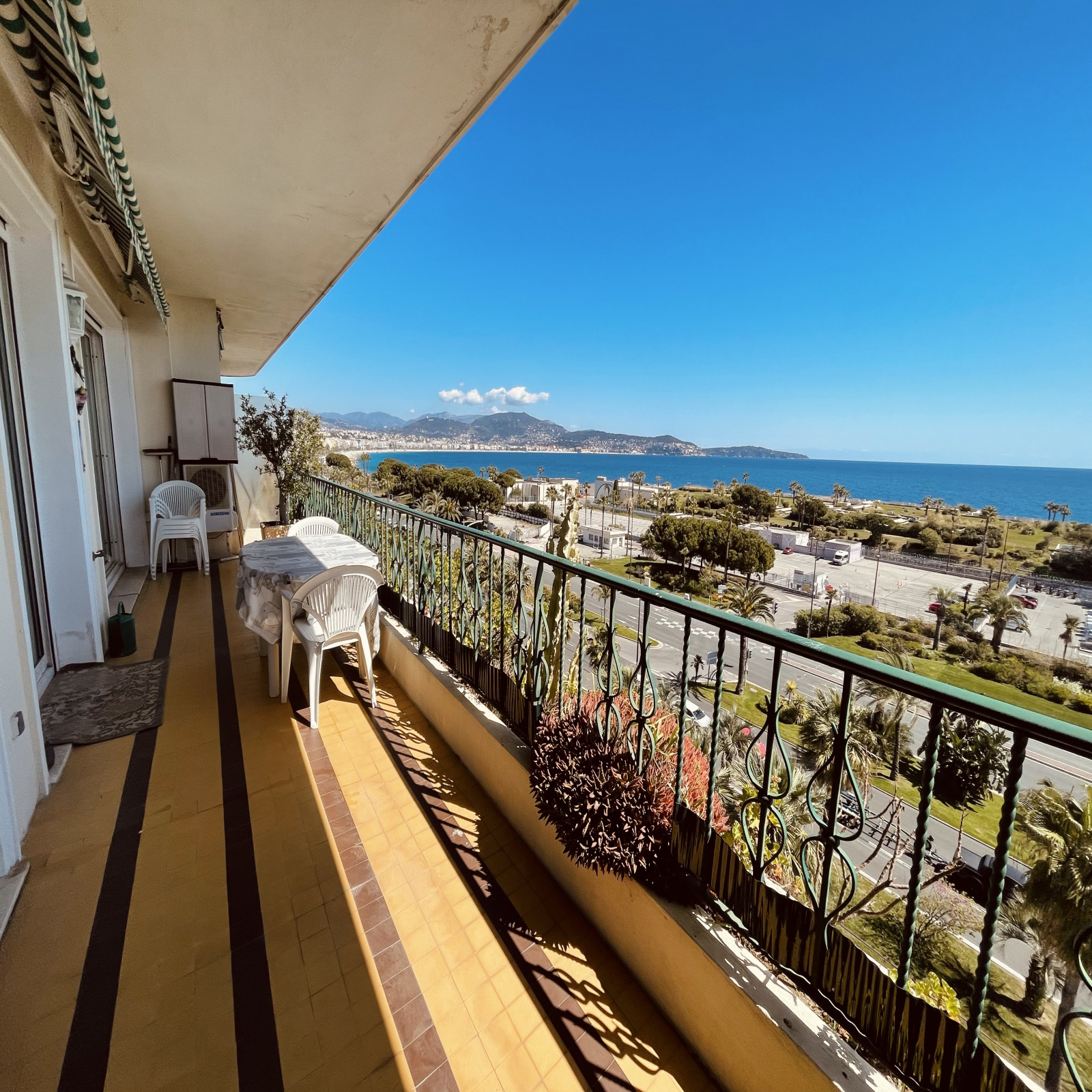 vente Grand 2 pièces, vue Mer, NiceOuest